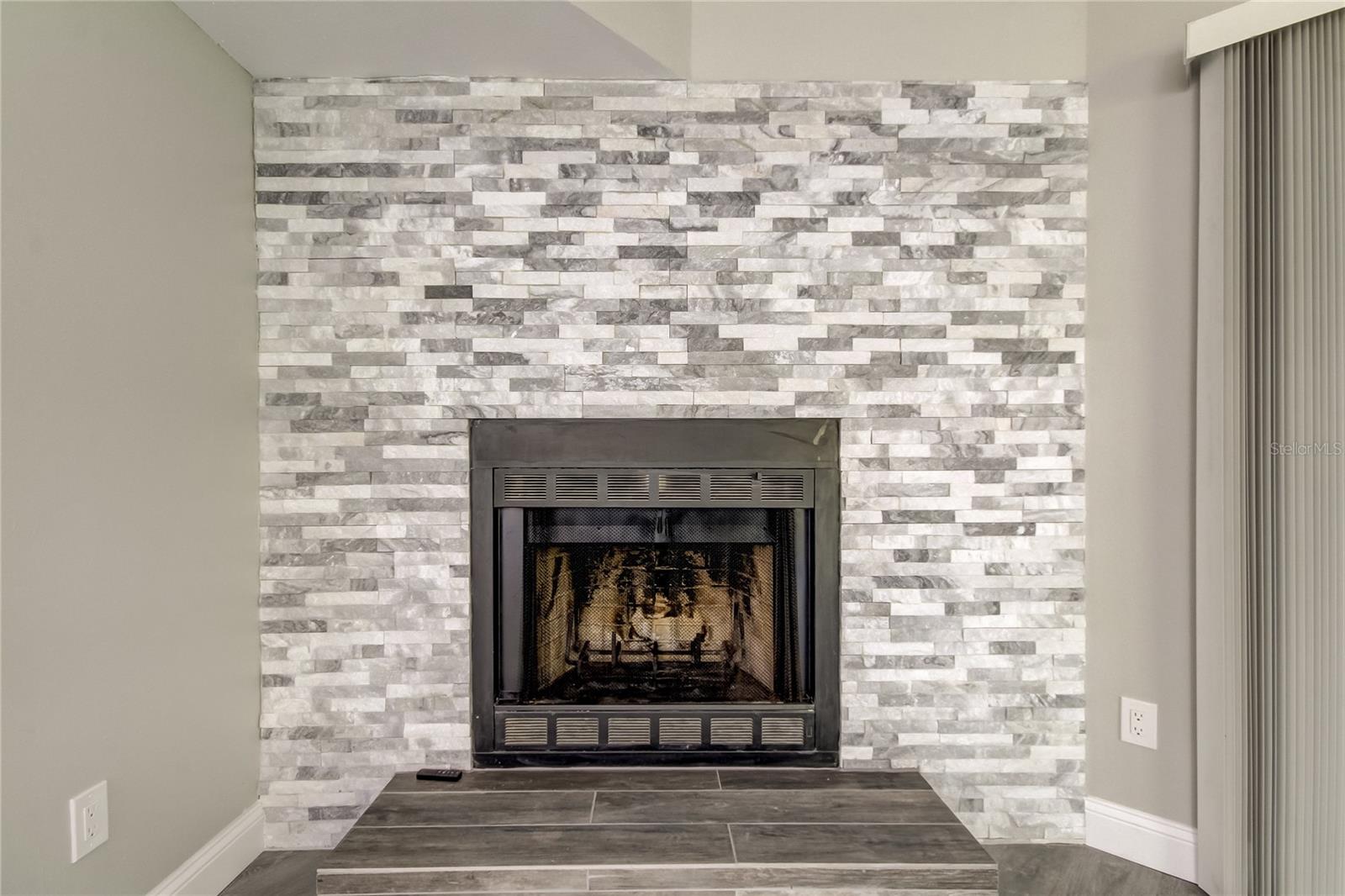 706 6TH ST S