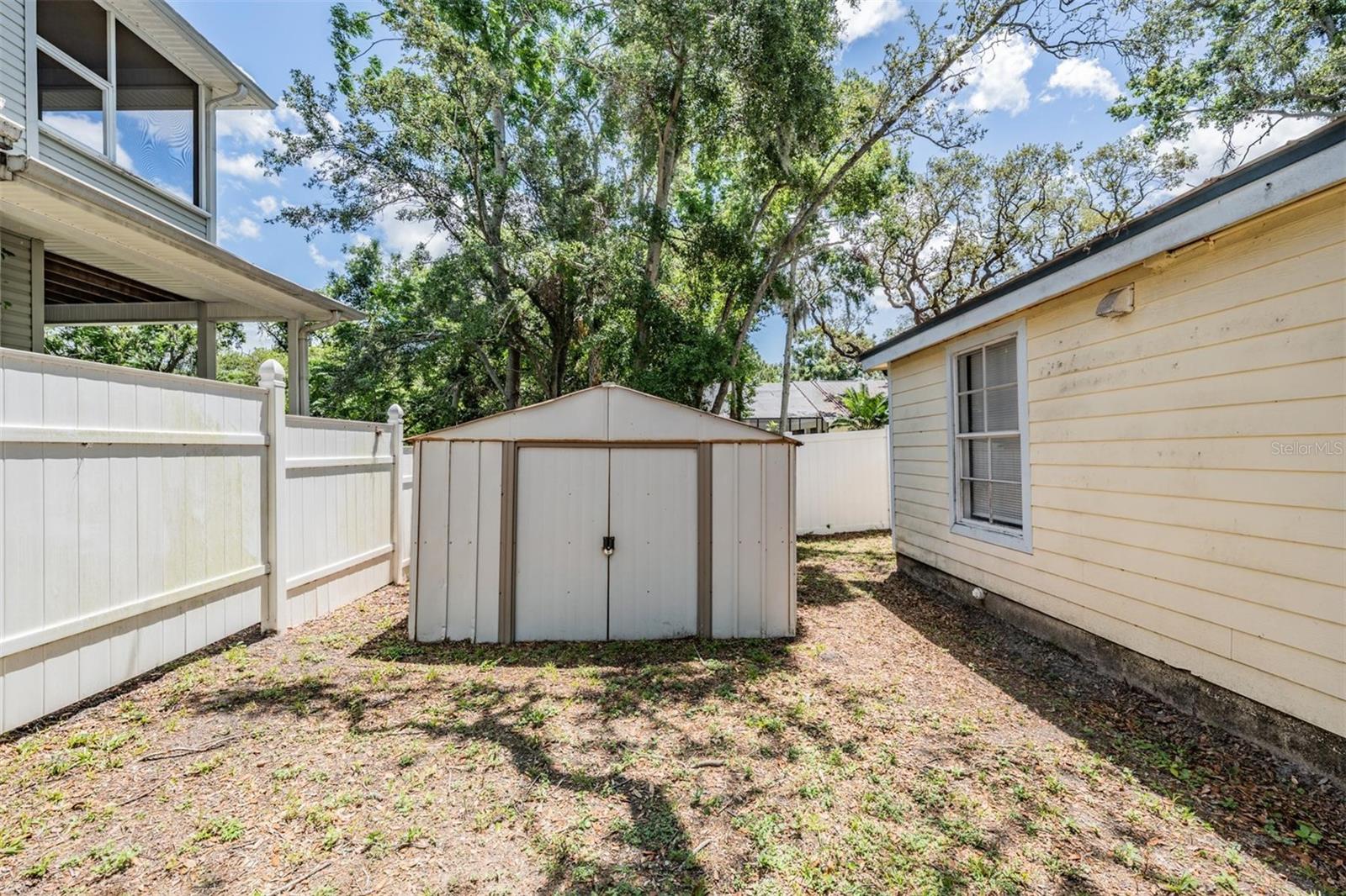 526 5TH AVE N