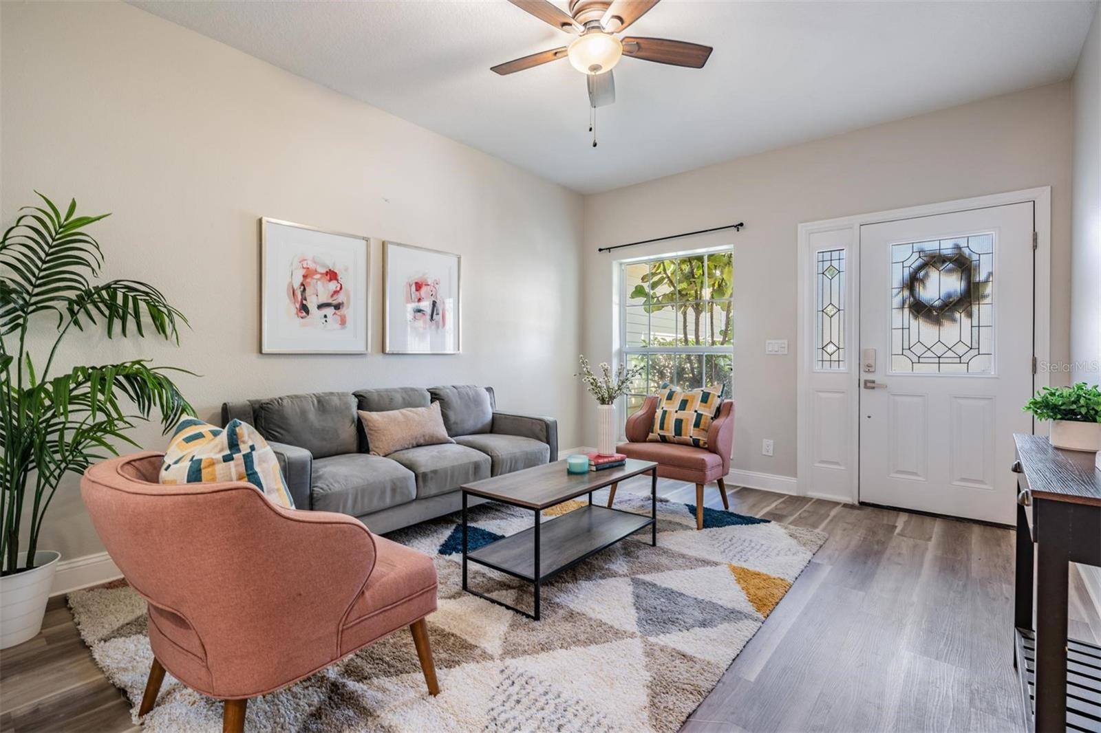 931 WOODBRIDGE CT