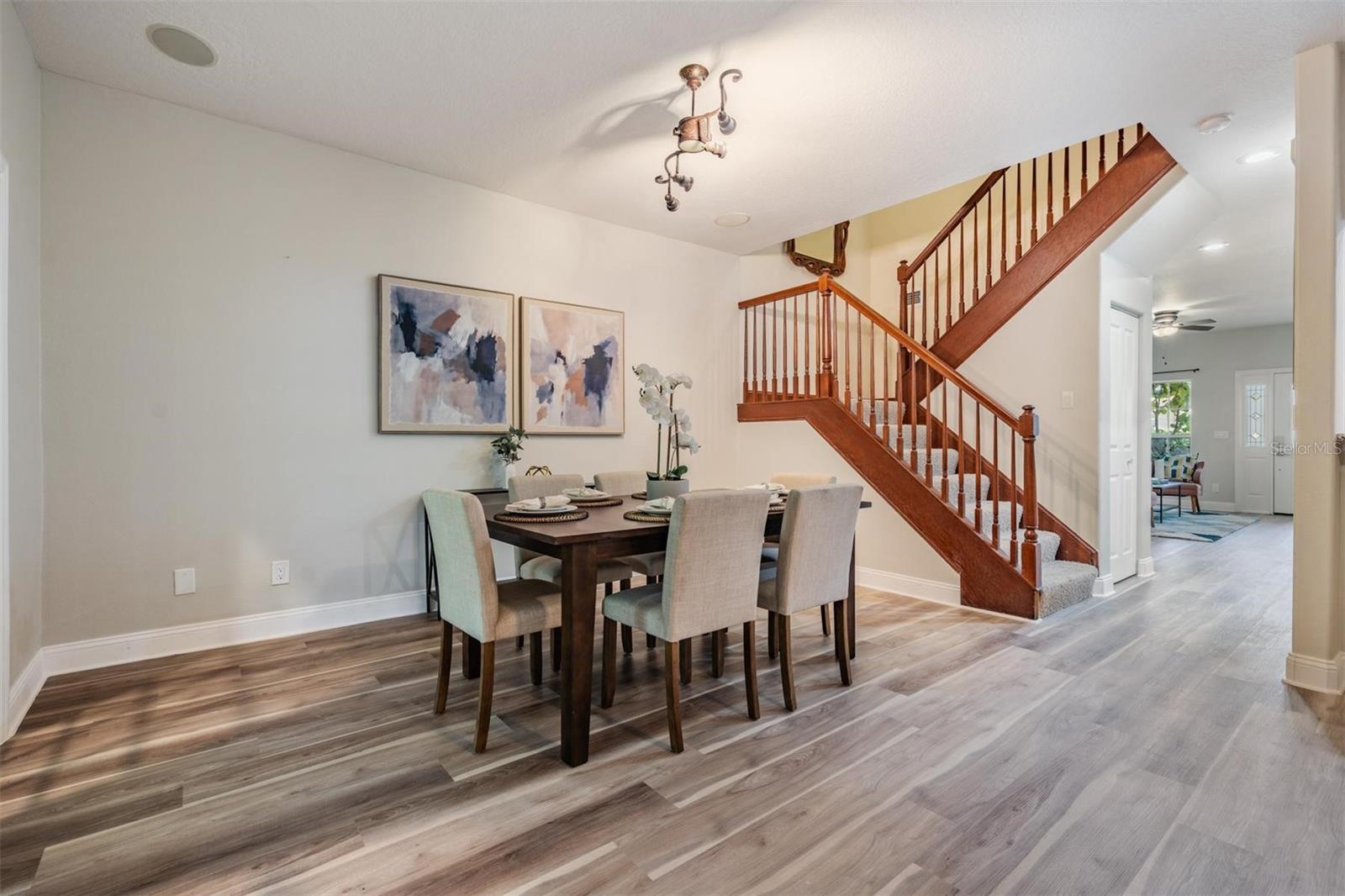 931 WOODBRIDGE CT