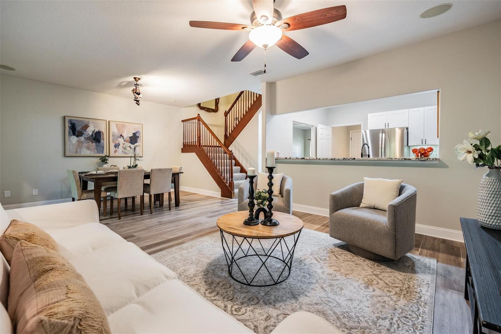 931 WOODBRIDGE CT