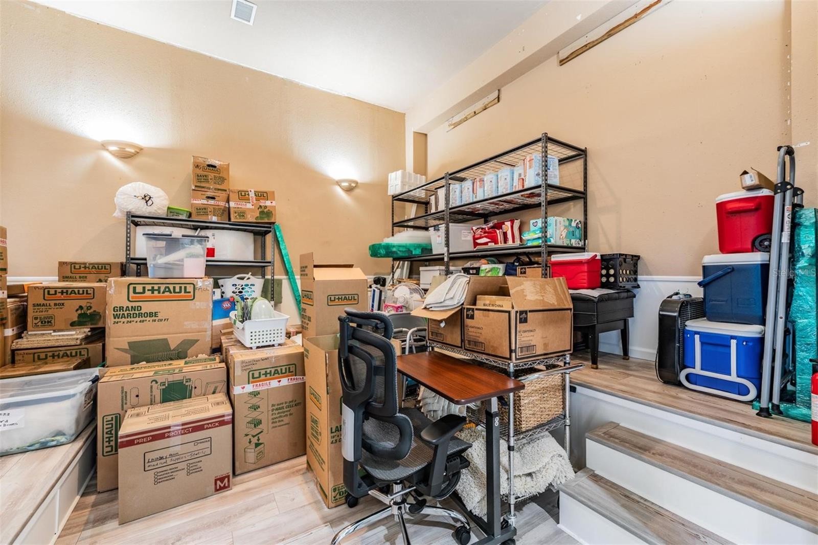 921 POINT SEASIDE DR