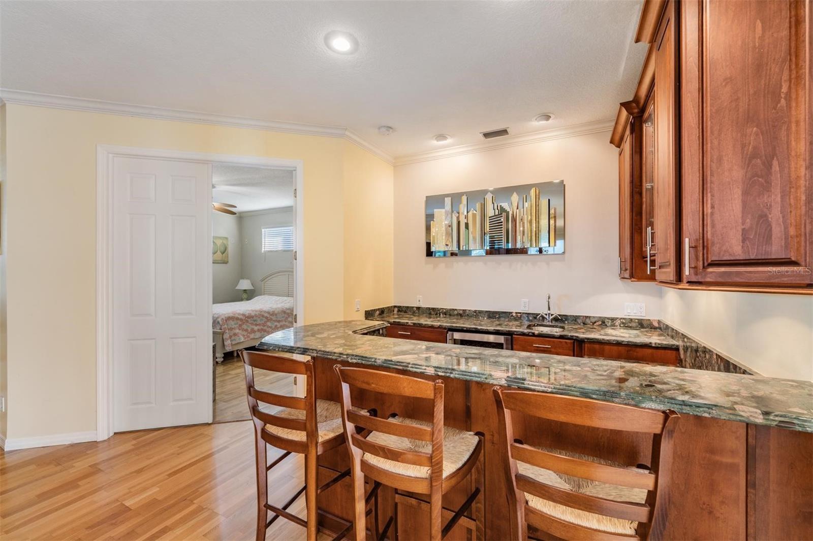 921 POINT SEASIDE DR