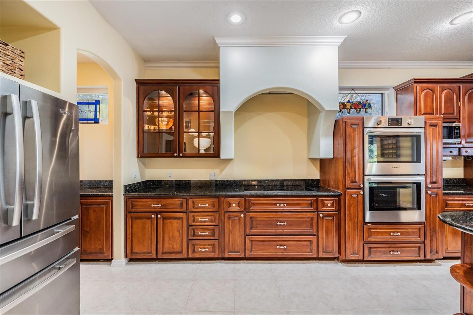 921 POINT SEASIDE DR