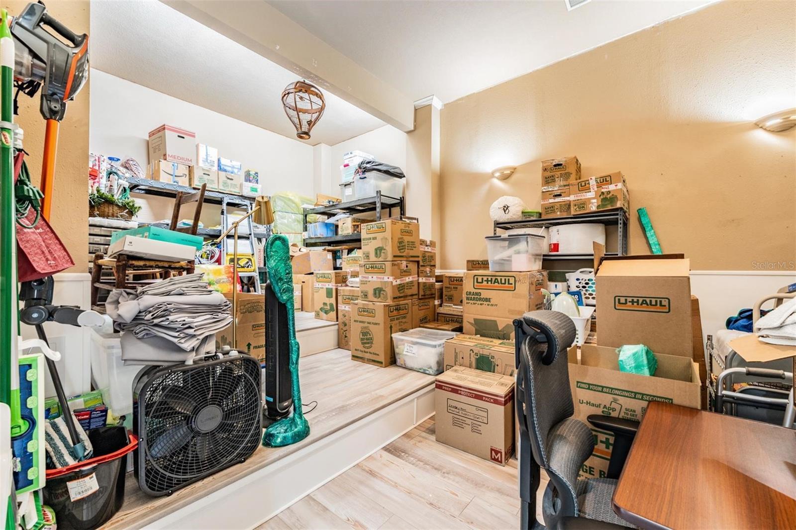 921 POINT SEASIDE DR