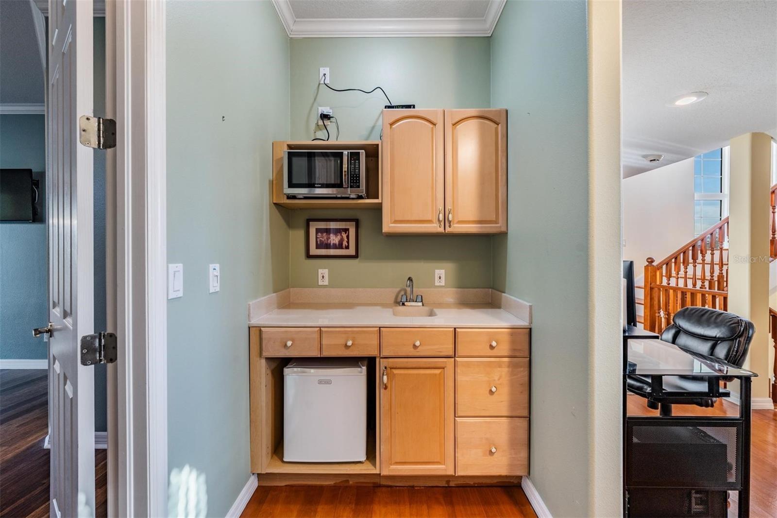 921 POINT SEASIDE DR