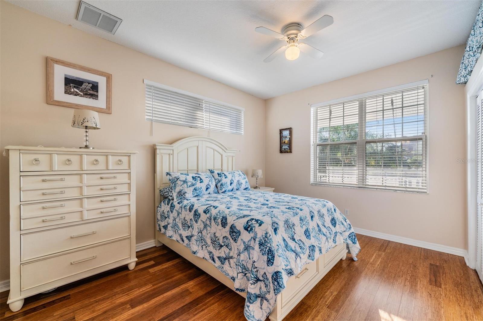 921 POINT SEASIDE DR