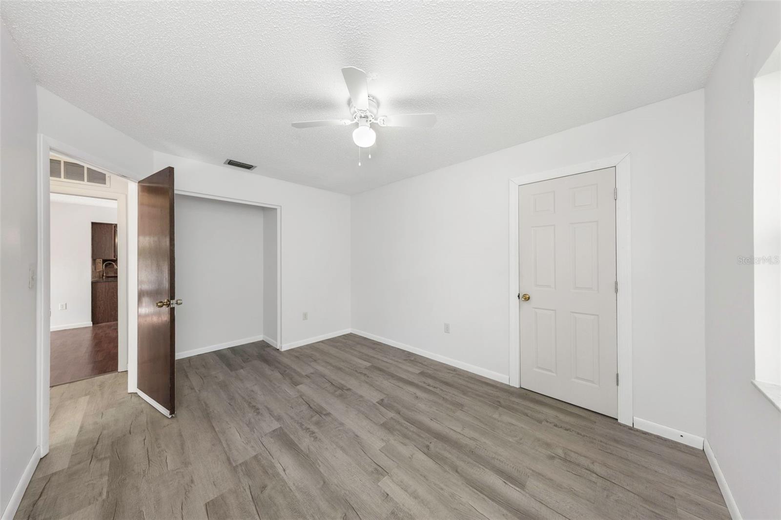 2913 FAIRFIELD CT