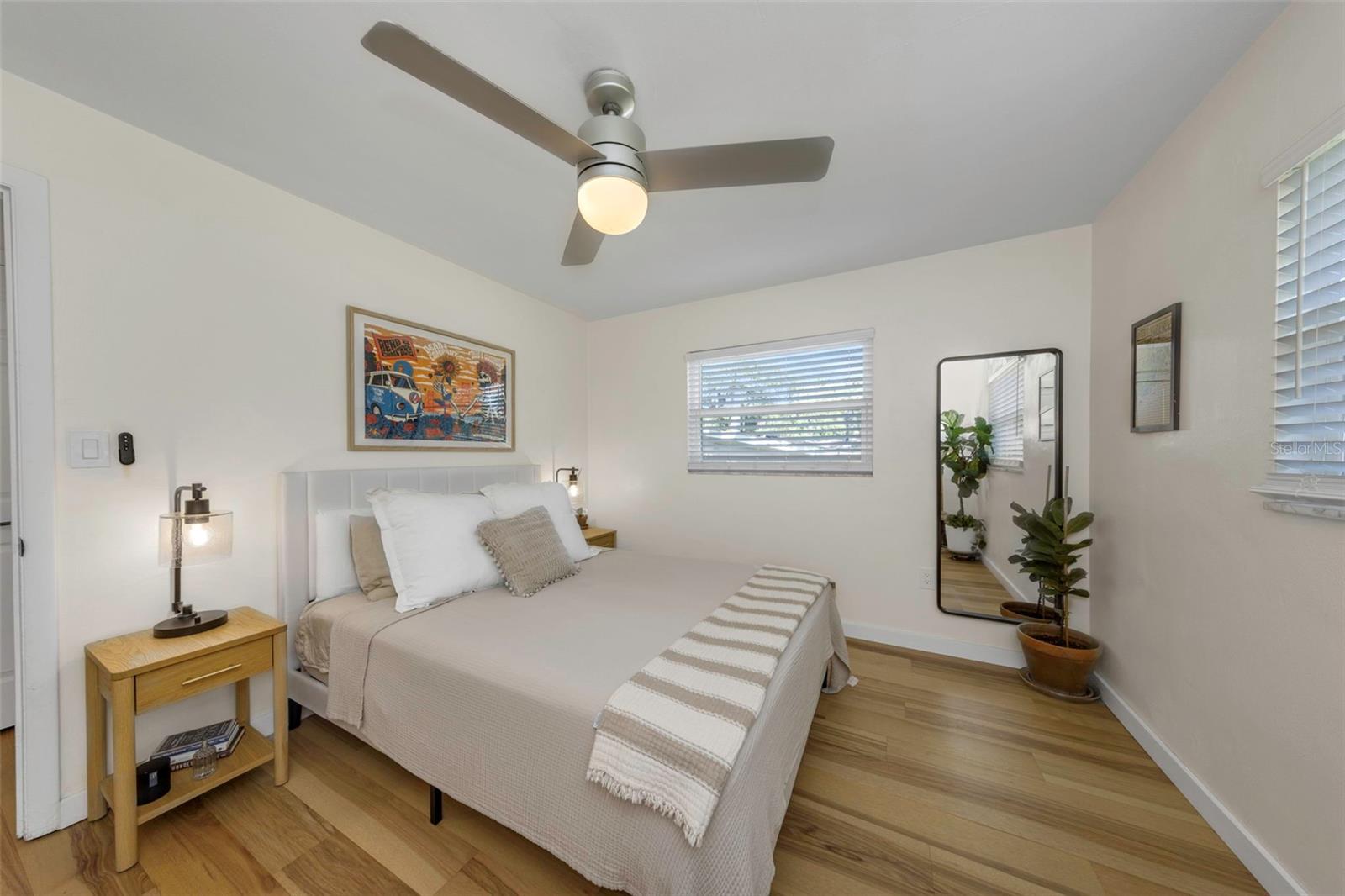 1412 OAK HAVEN DR