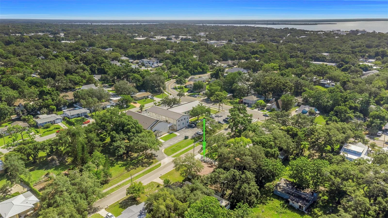 1412 OAK HAVEN DR