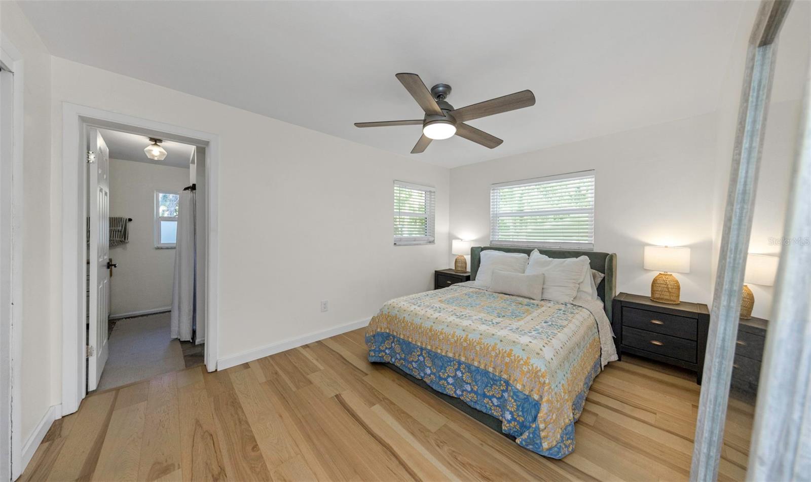1412 OAK HAVEN DR