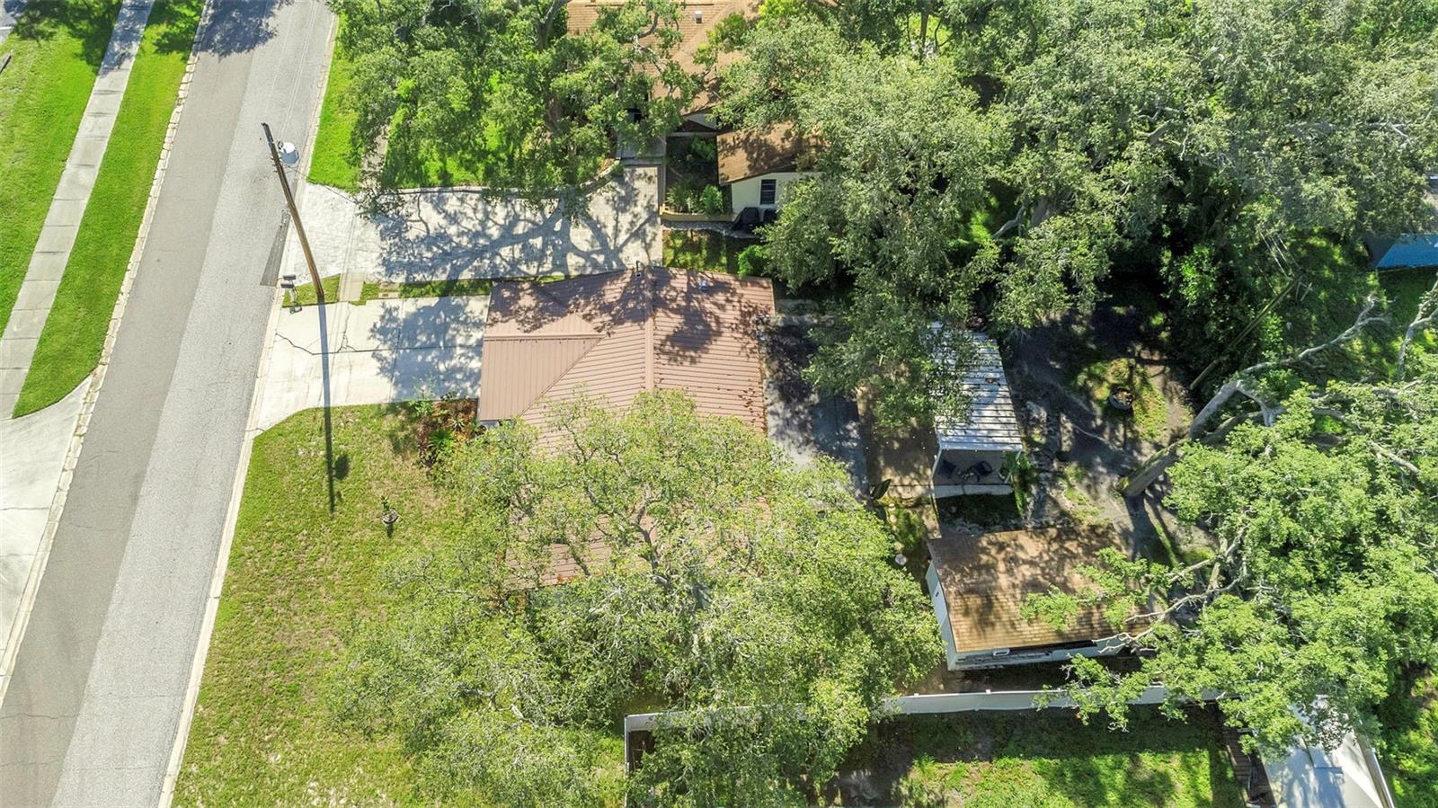 1412 OAK HAVEN DR