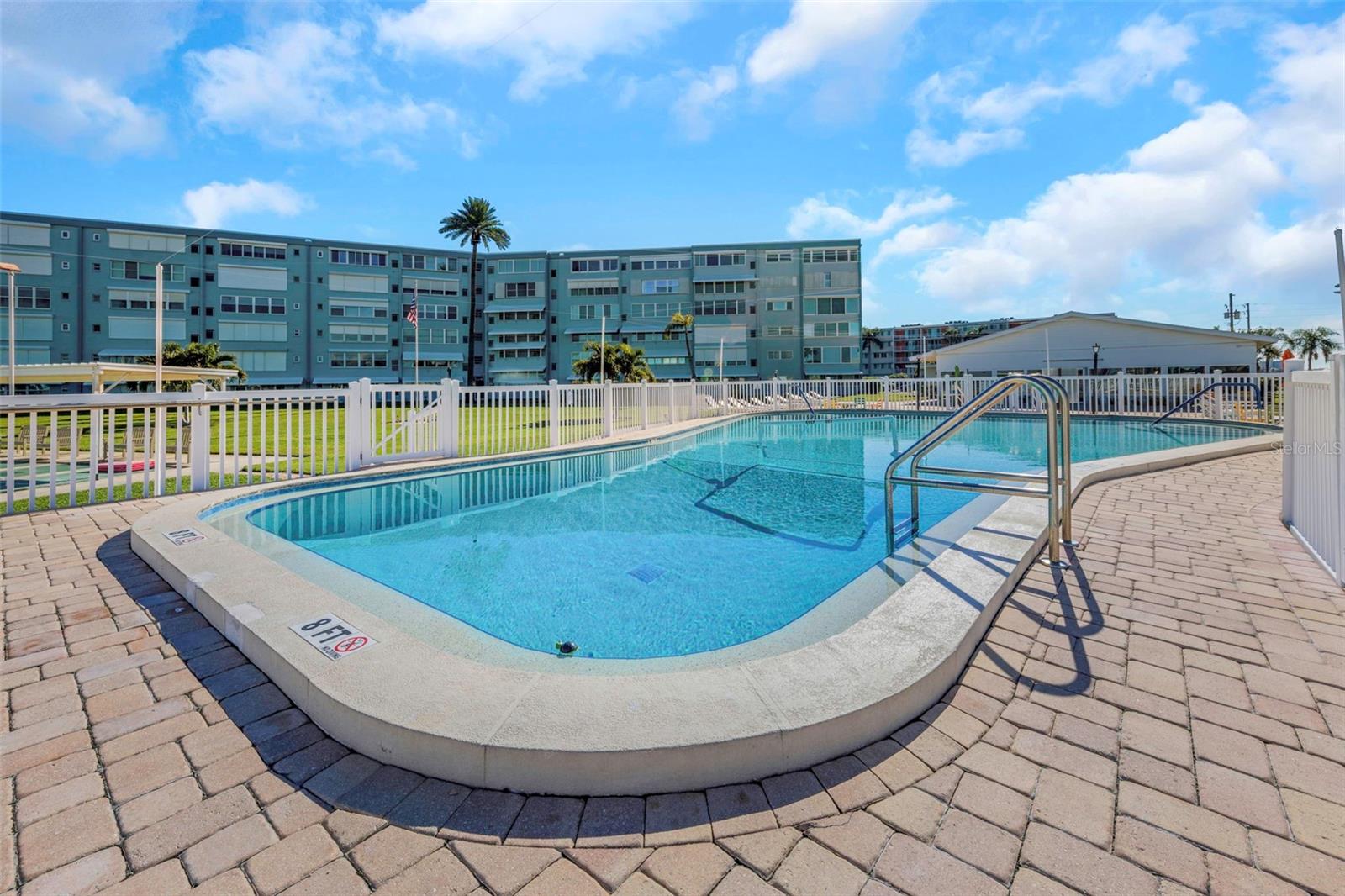 1868 SHORE DR S #409