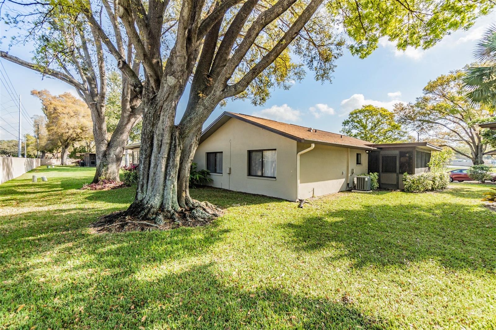 1612 BATCHELOR CT