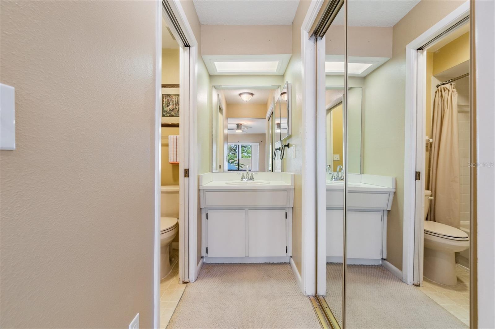 1612 BATCHELOR CT