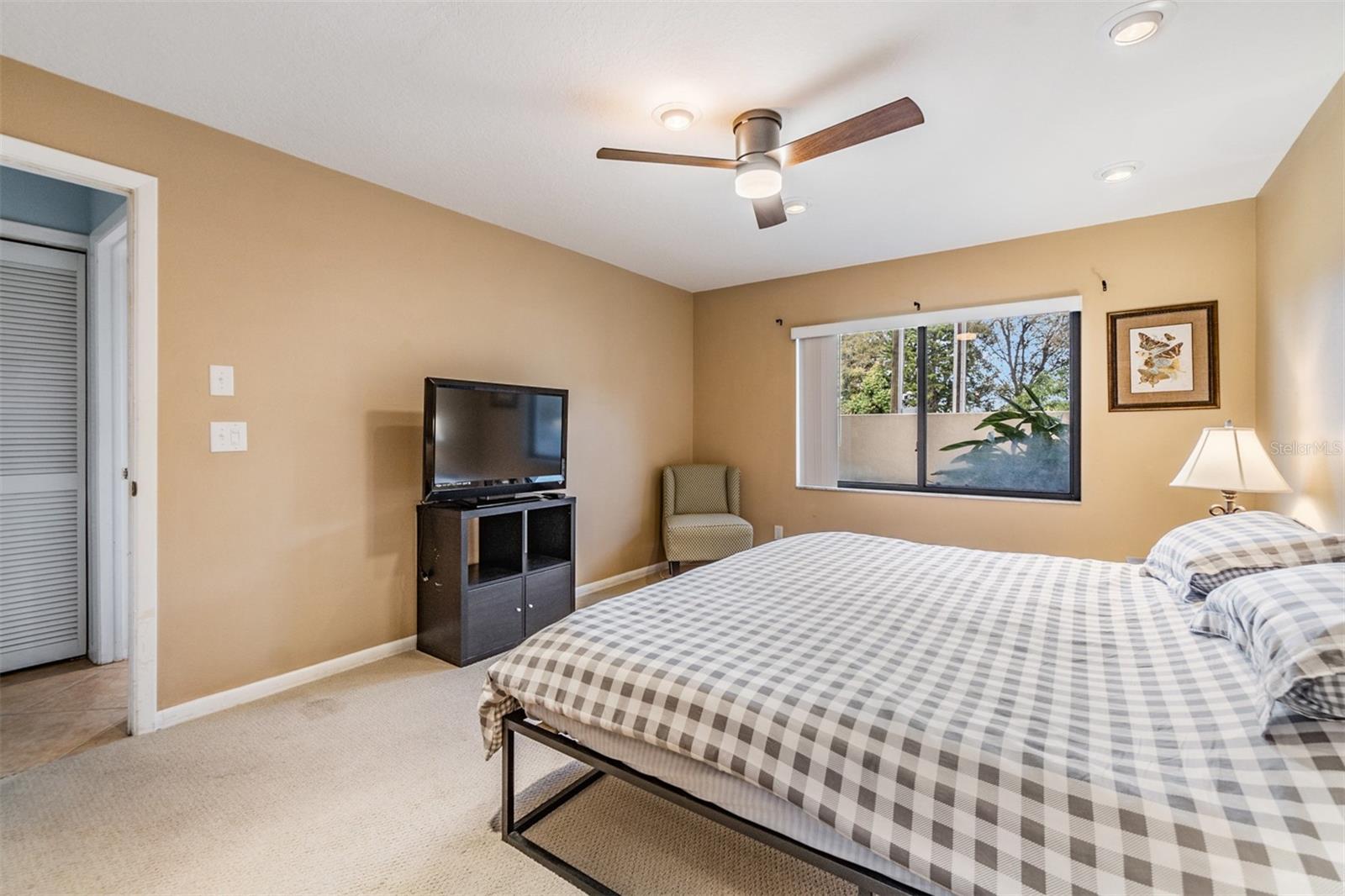 1612 BATCHELOR CT
