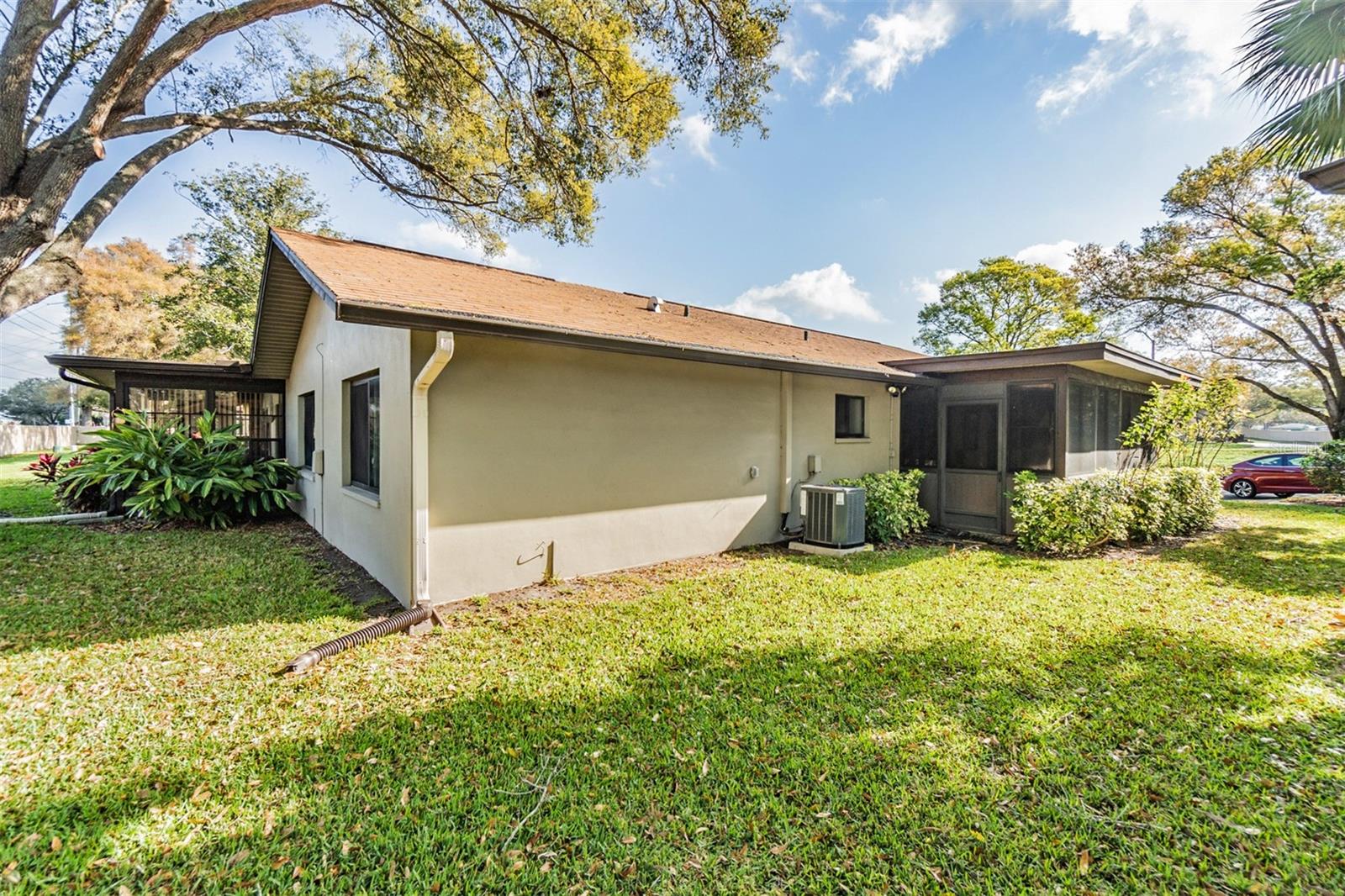 1612 BATCHELOR CT