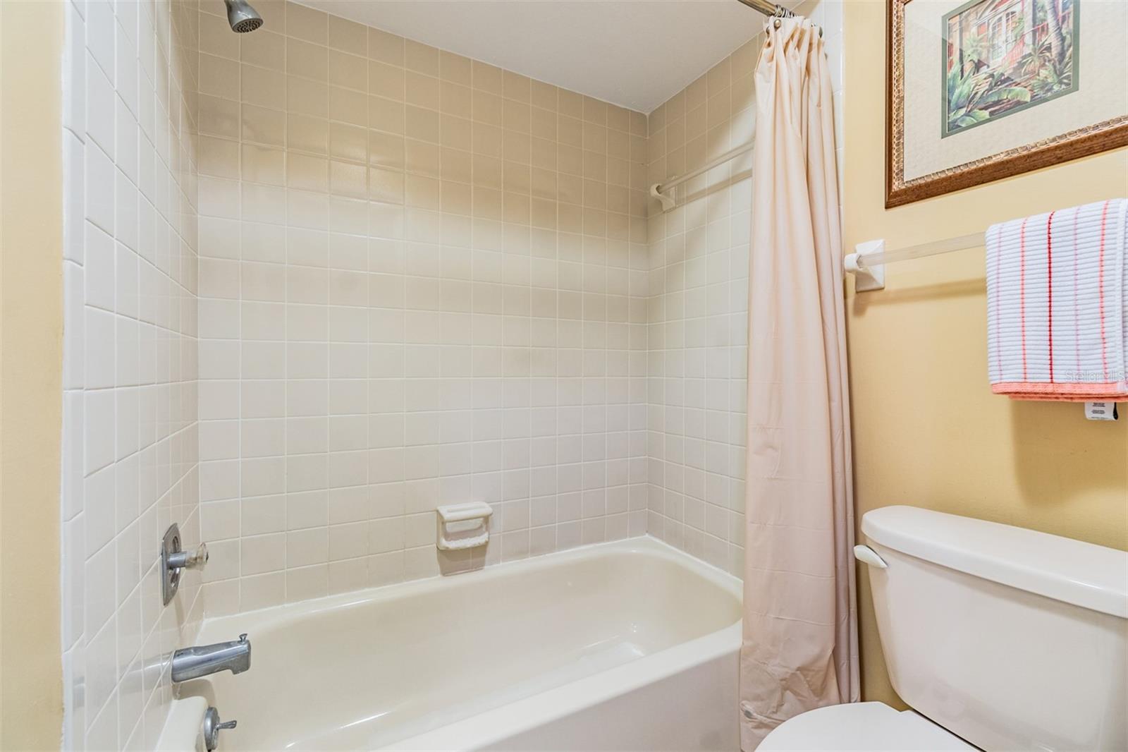 1612 BATCHELOR CT