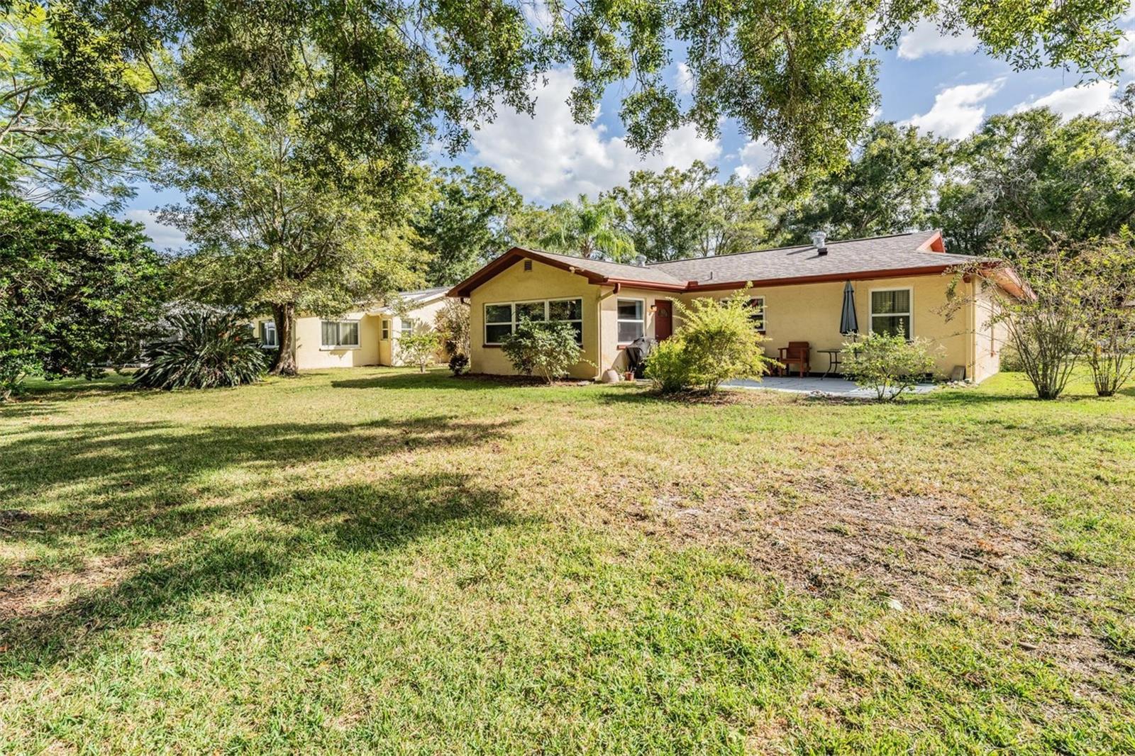 2797 LOMOND DR