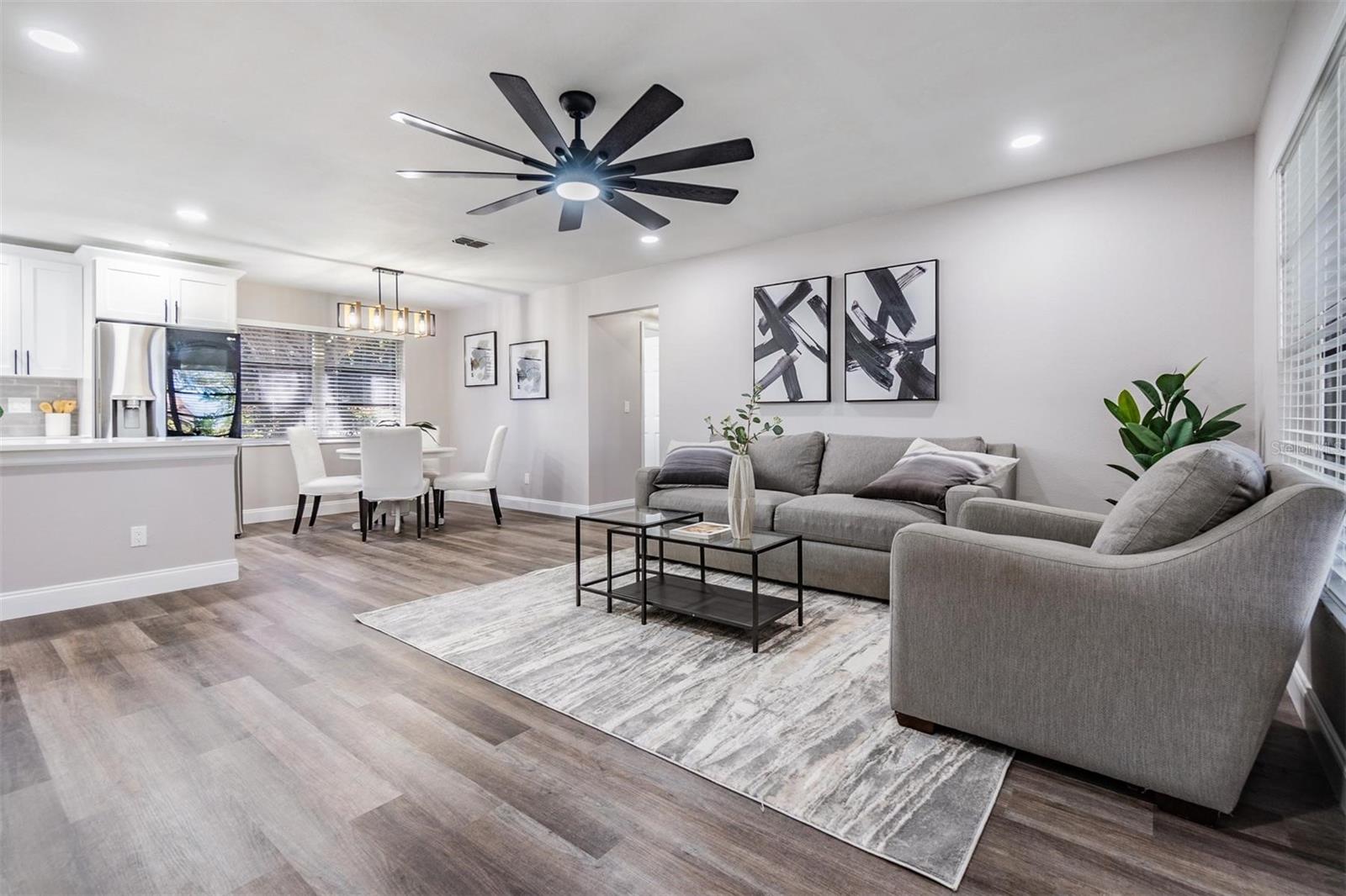 2802 CAMERON CT