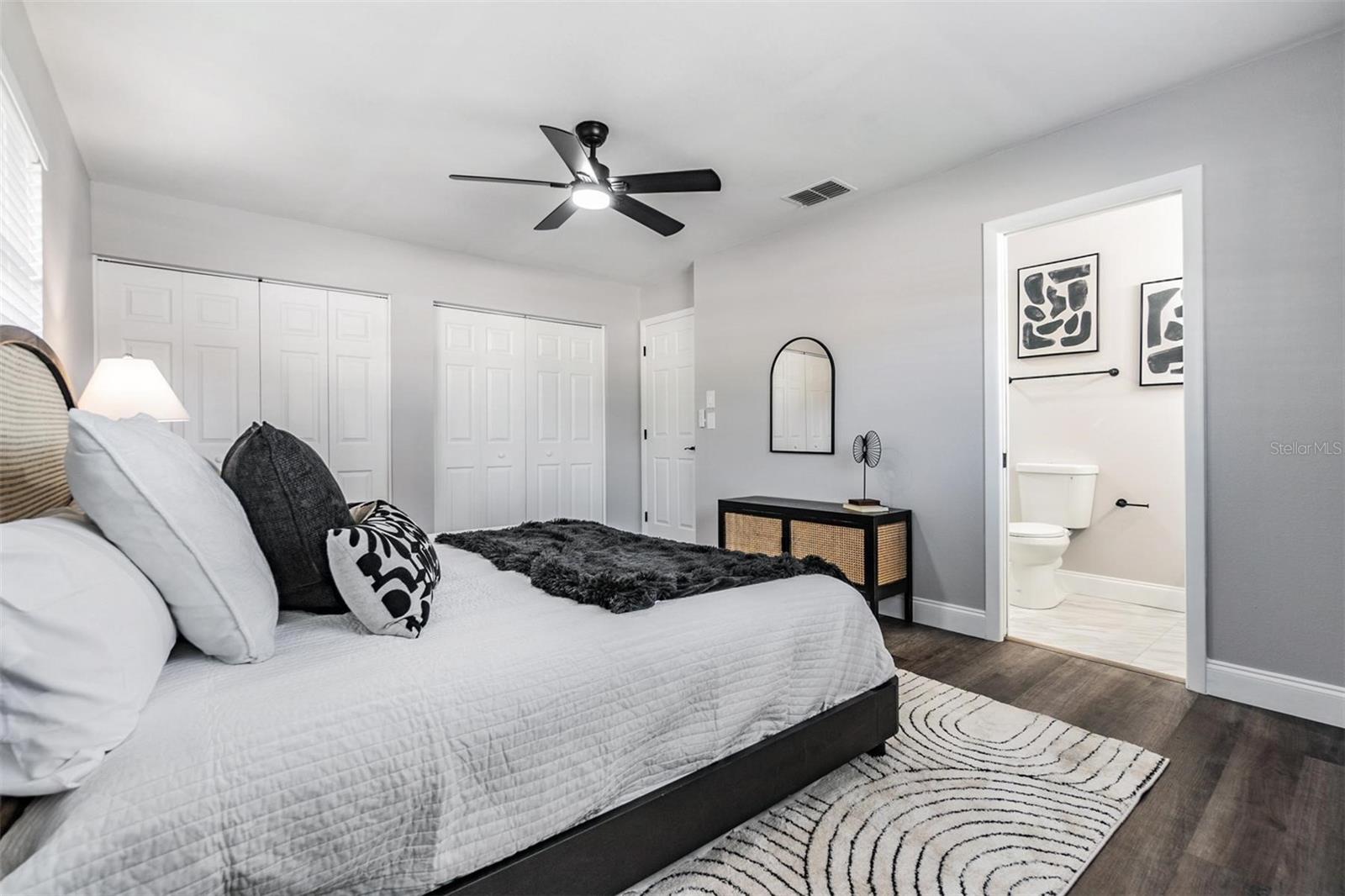 2802 CAMERON CT