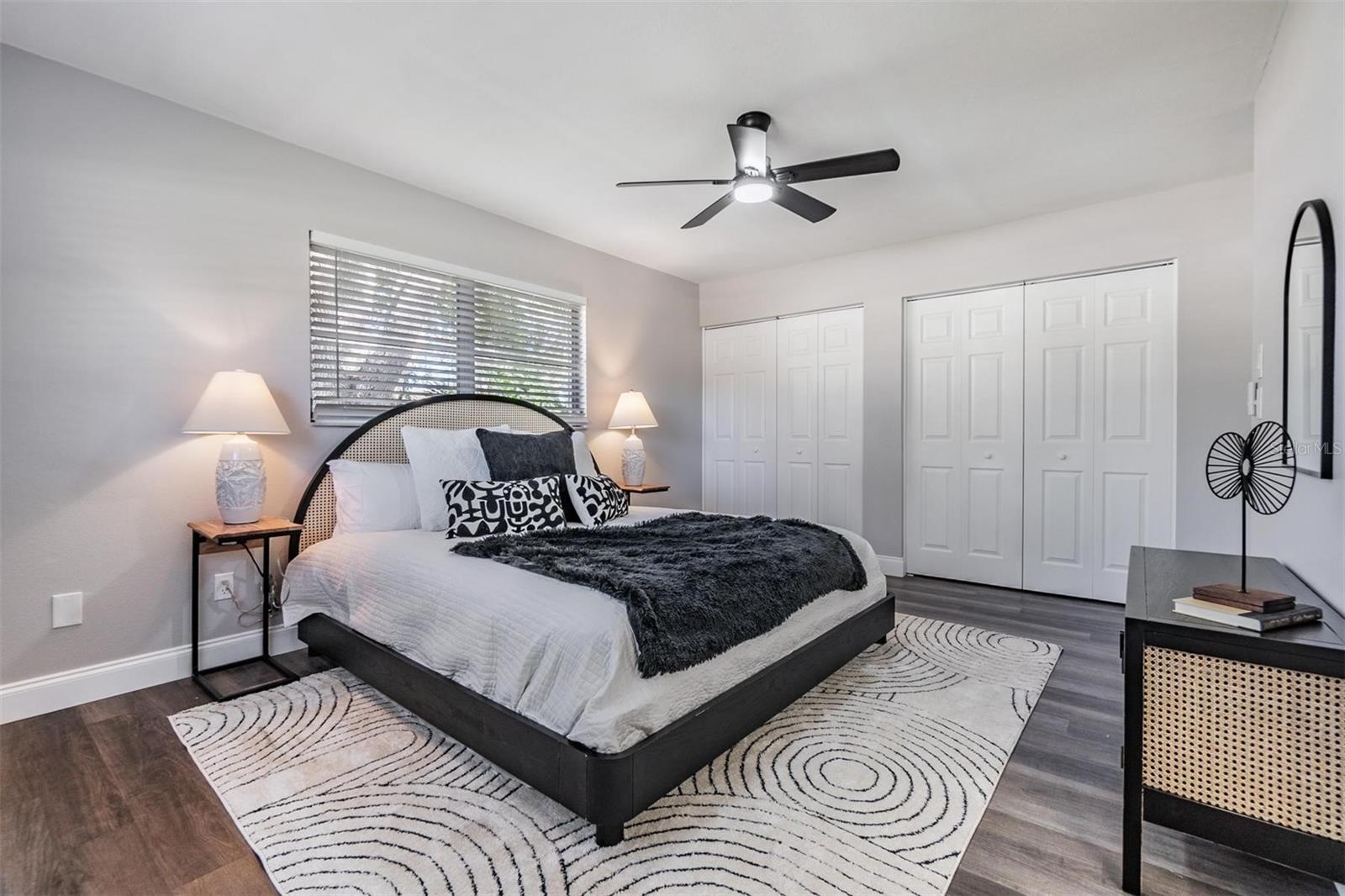 2802 CAMERON CT