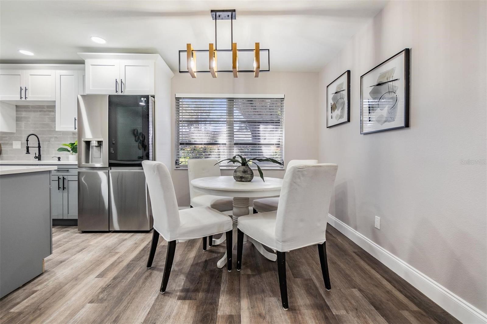 2802 CAMERON CT
