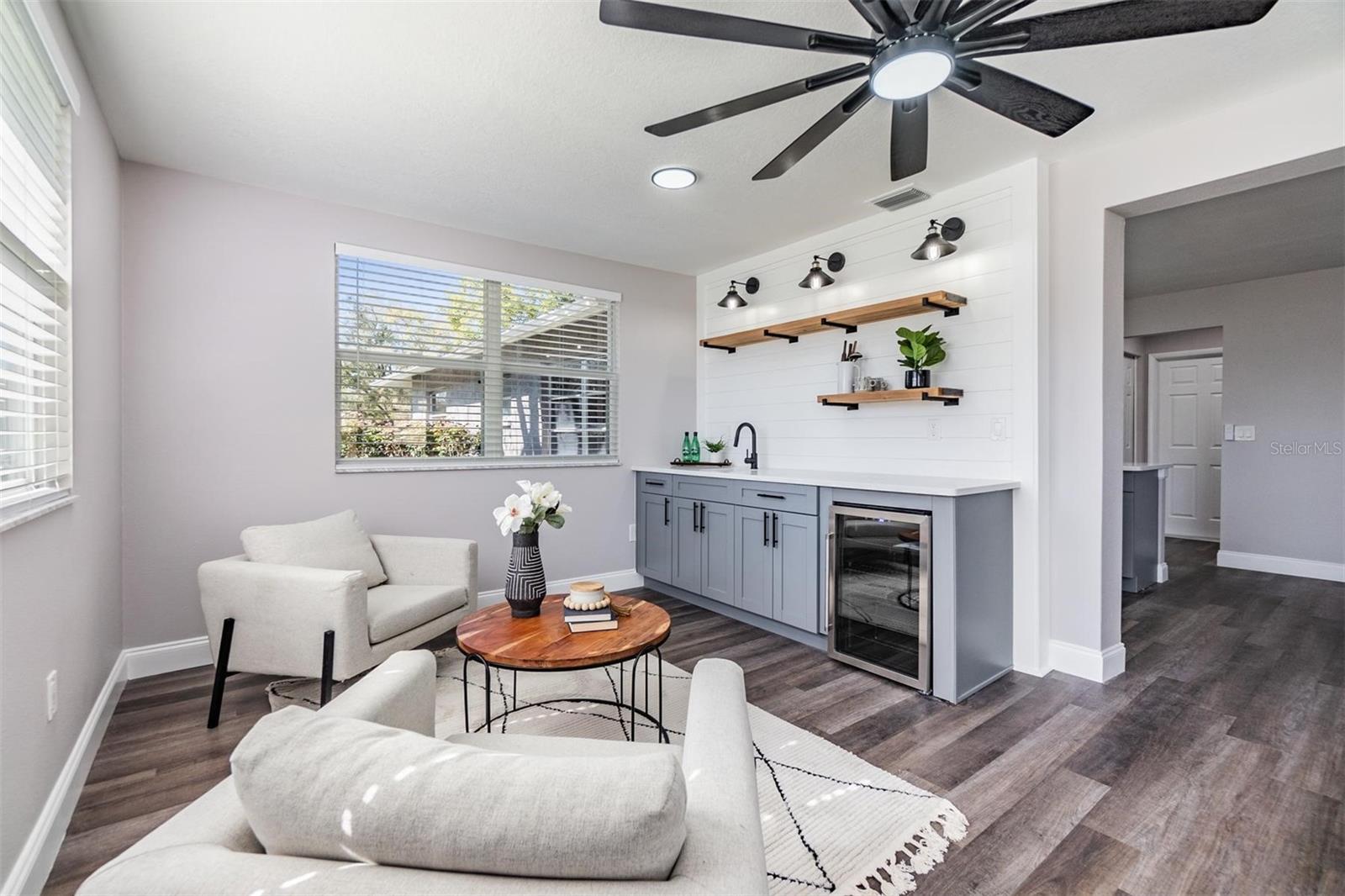 2802 CAMERON CT