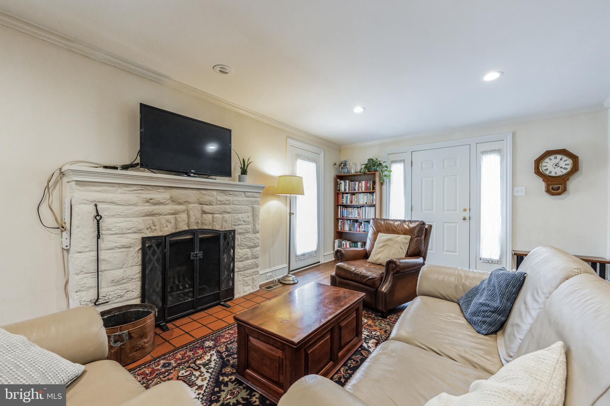 531 GLENWOOD RD