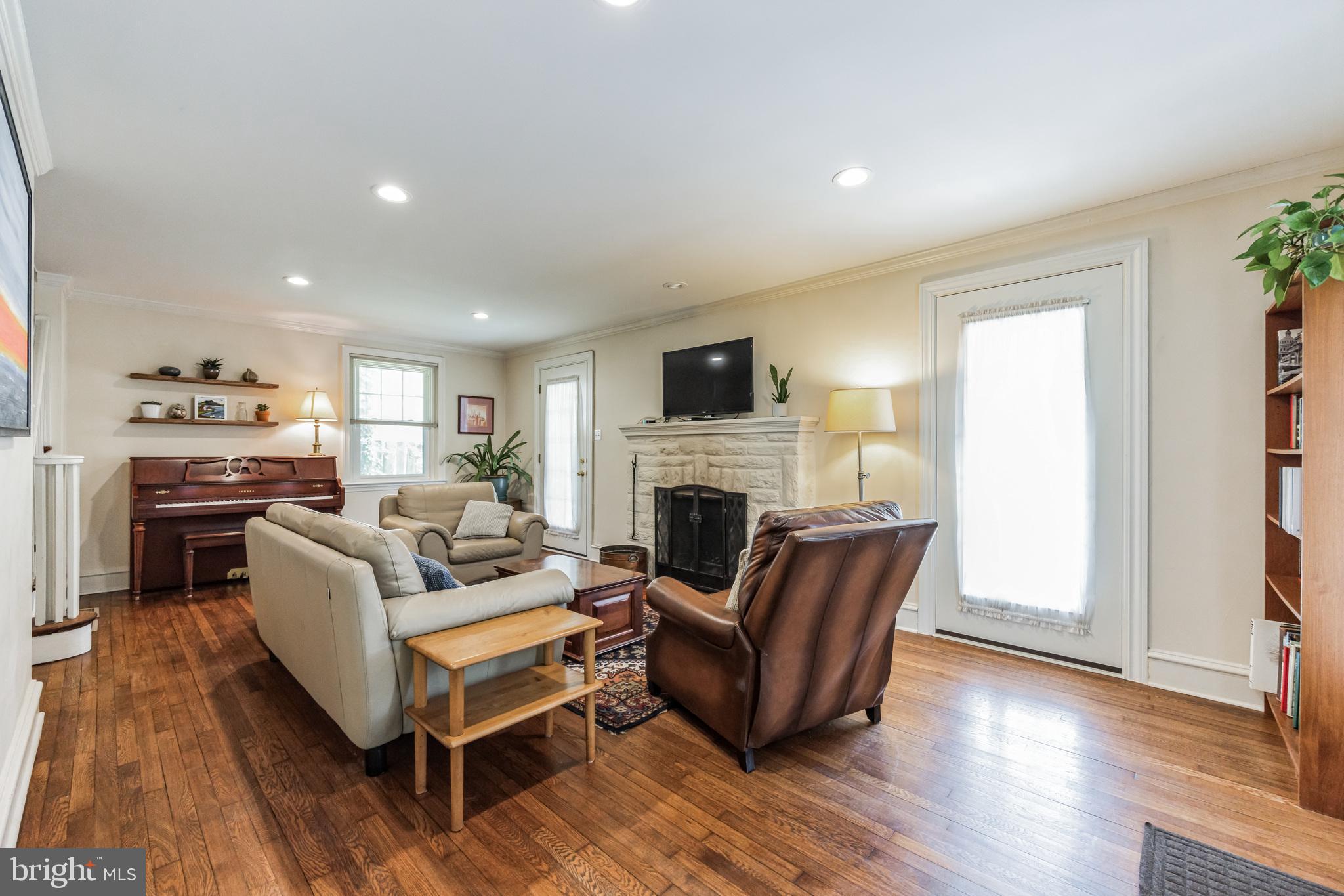 531 GLENWOOD RD