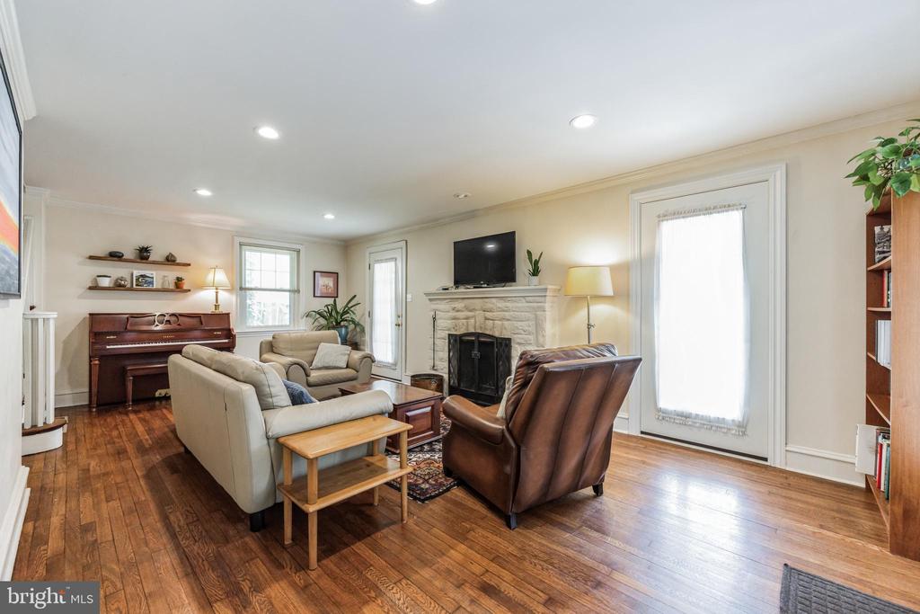 531 GLENWOOD RD
