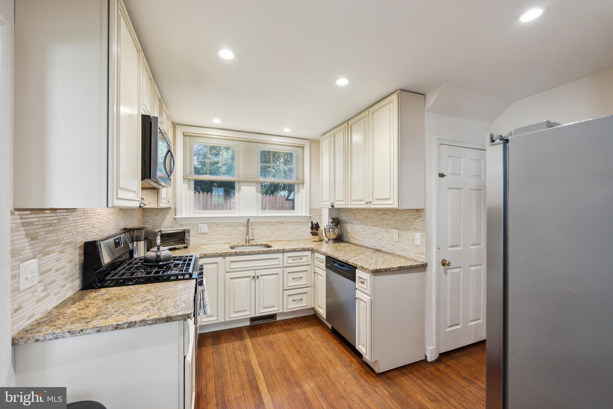 531 GLENWOOD ROAD
