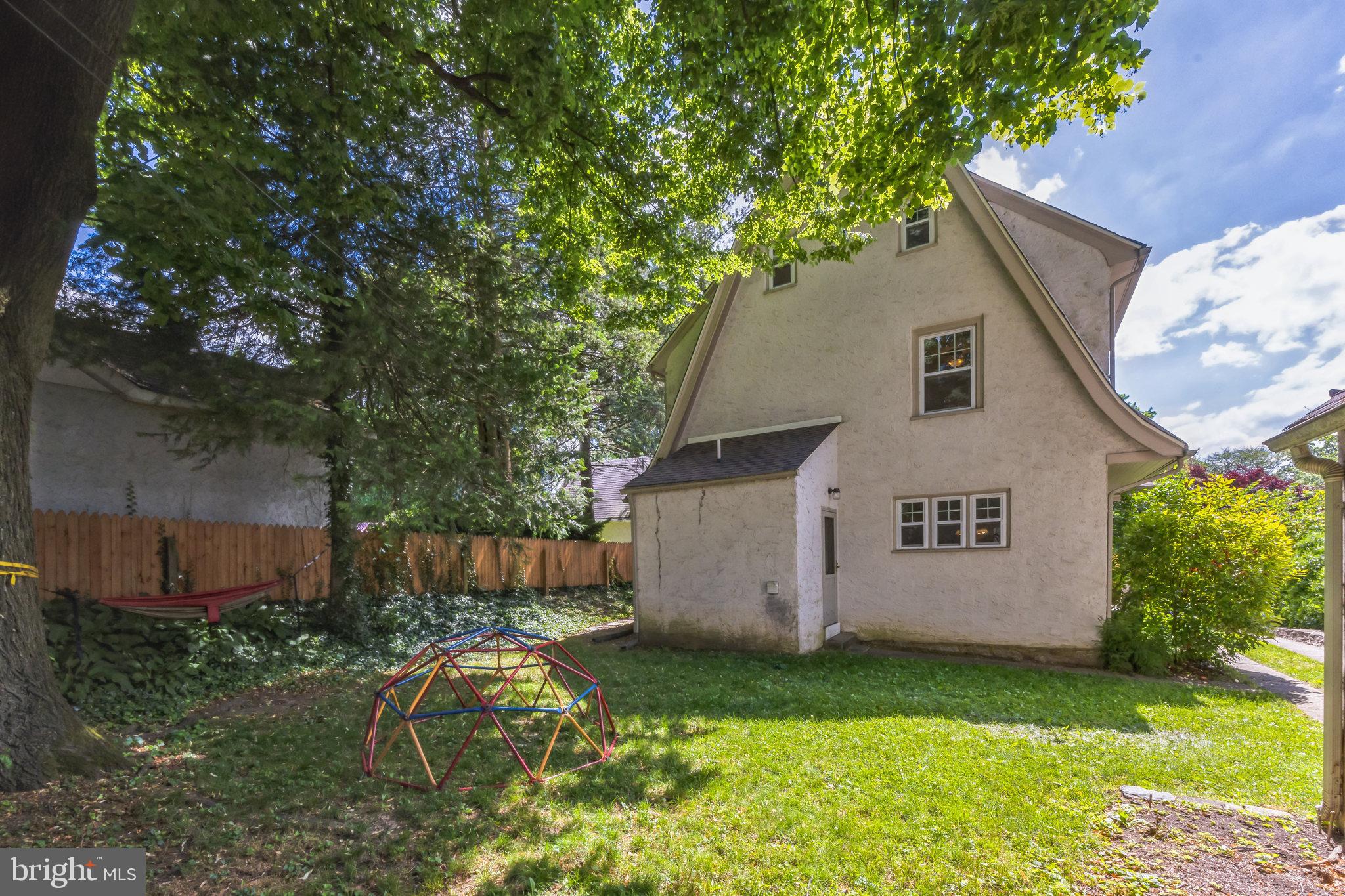 531 GLENWOOD ROAD