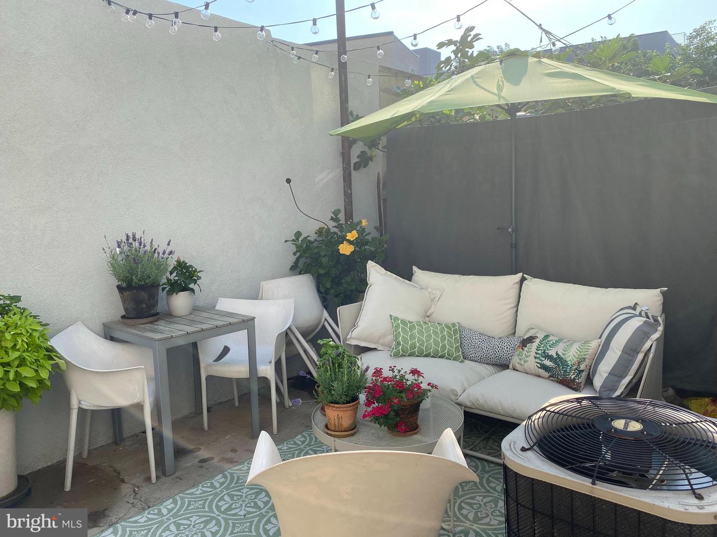 831 KIMBALL STREET