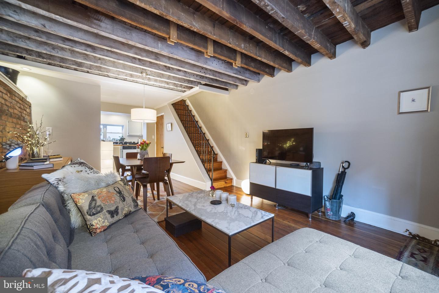 831 KIMBALL STREET