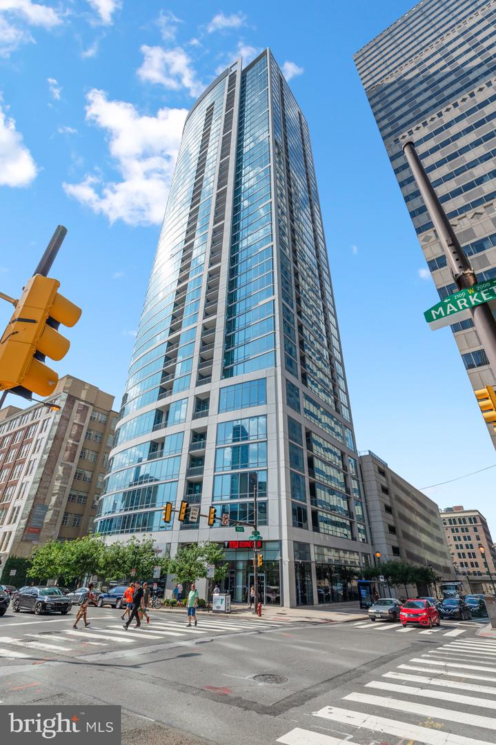 2101 MARKET STREET Unit: 2401