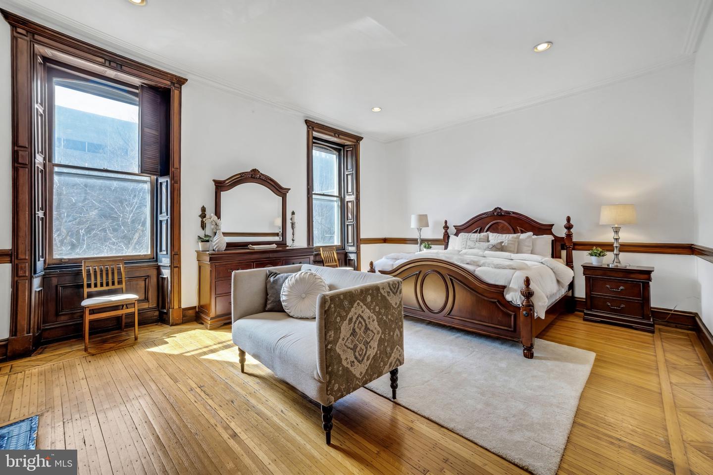 1717 SPRING GARDEN STREET Unit: A