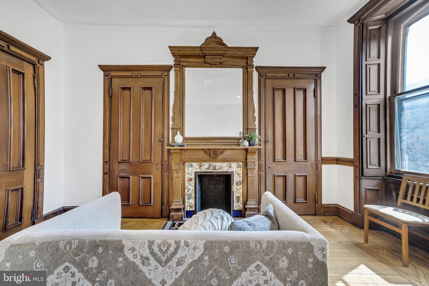 1717 SPRING GARDEN STREET Unit: A
