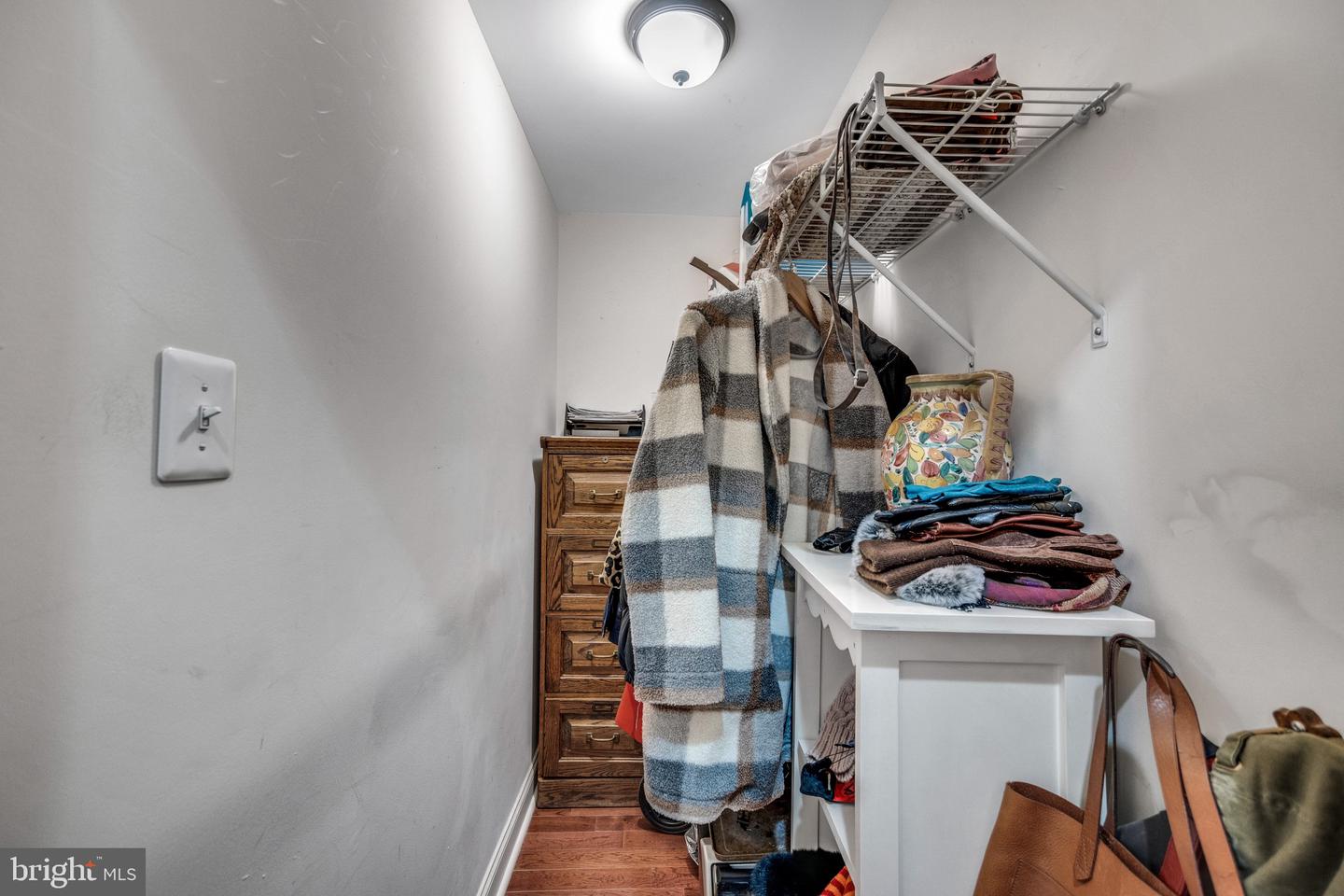 6 S STRAWBERRY STREET Unit: 7