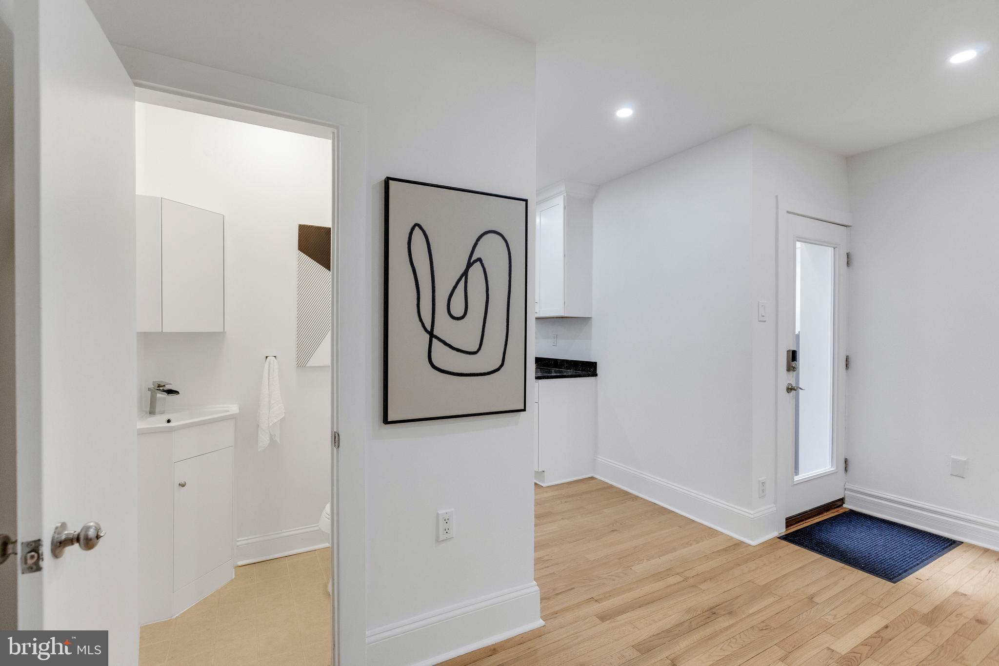 2221 FITZWATER STREET Unit: 1