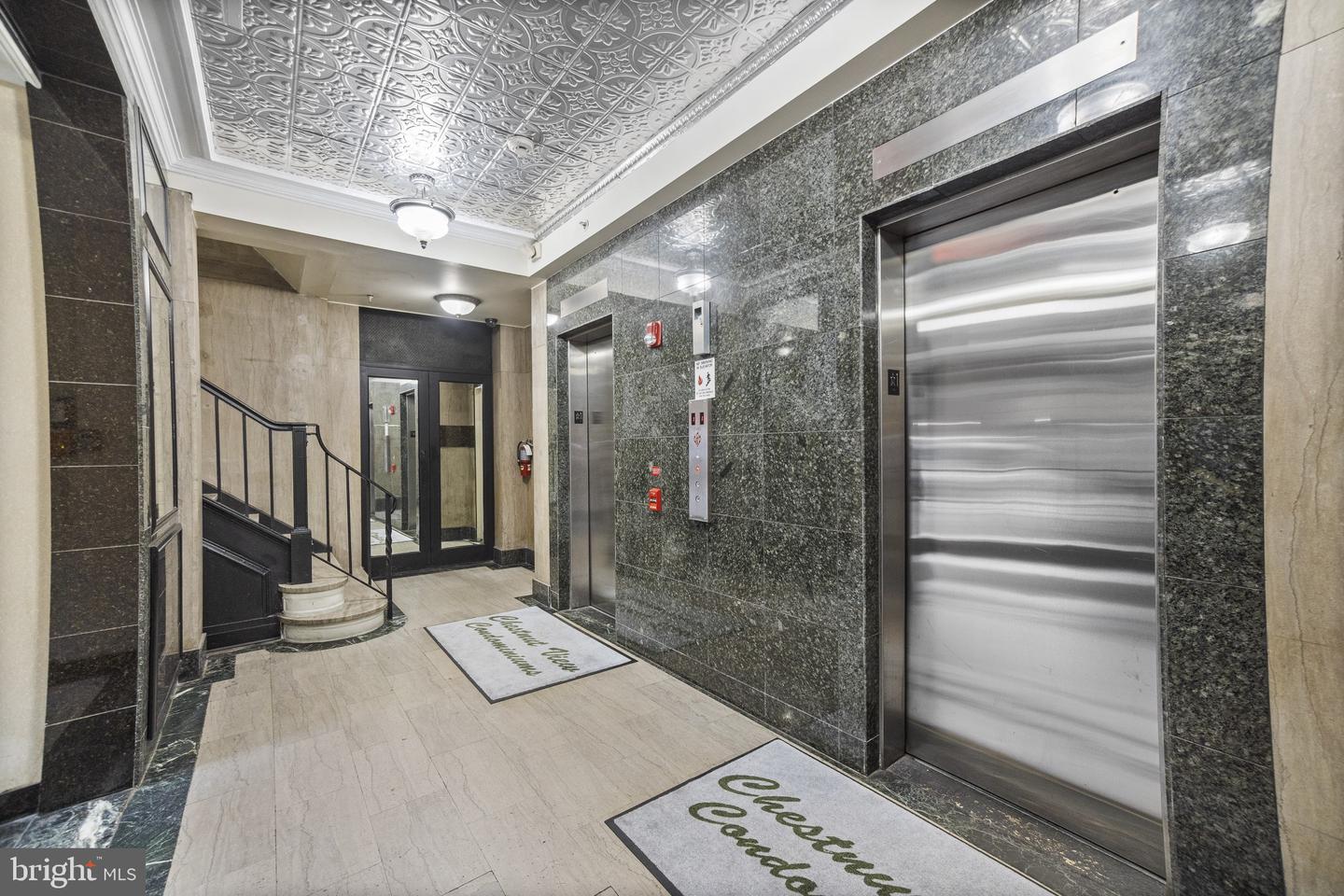 1939 CHESTNUT STREET Unit: 4D
