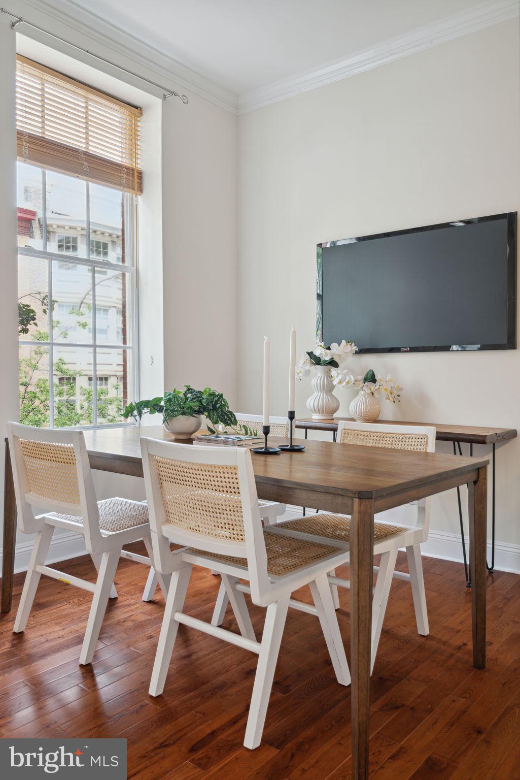 1716 PINE STREET Unit: 2F