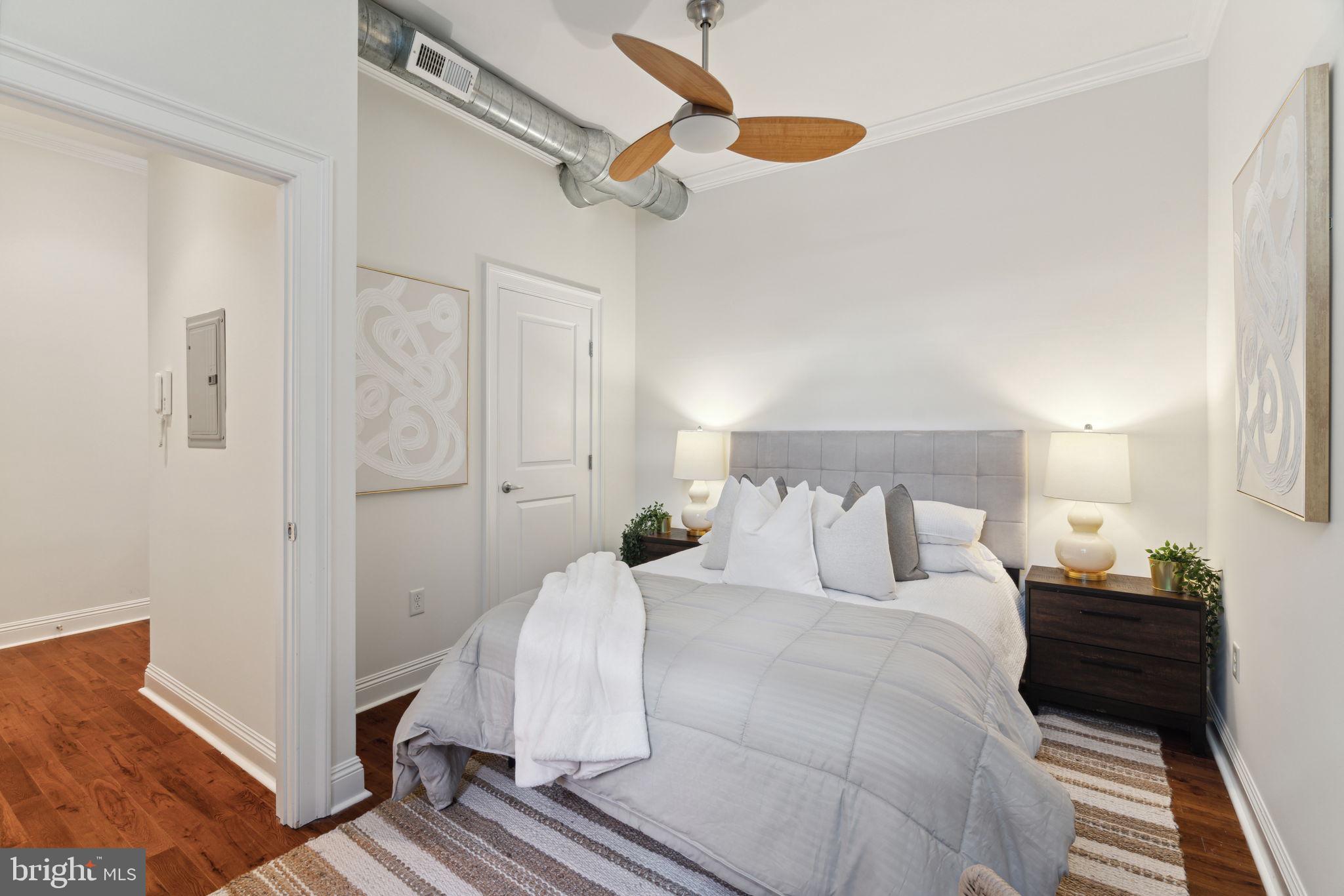 1716 PINE STREET Unit: 2F