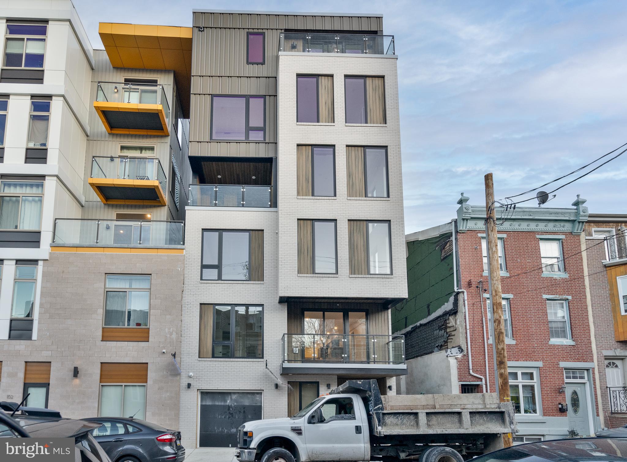 1139 N 3rd STREET Unit: 3