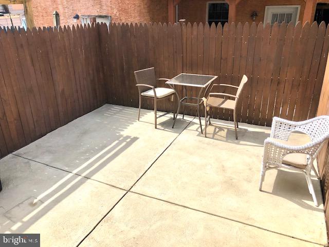 2528 Edgemont STREET