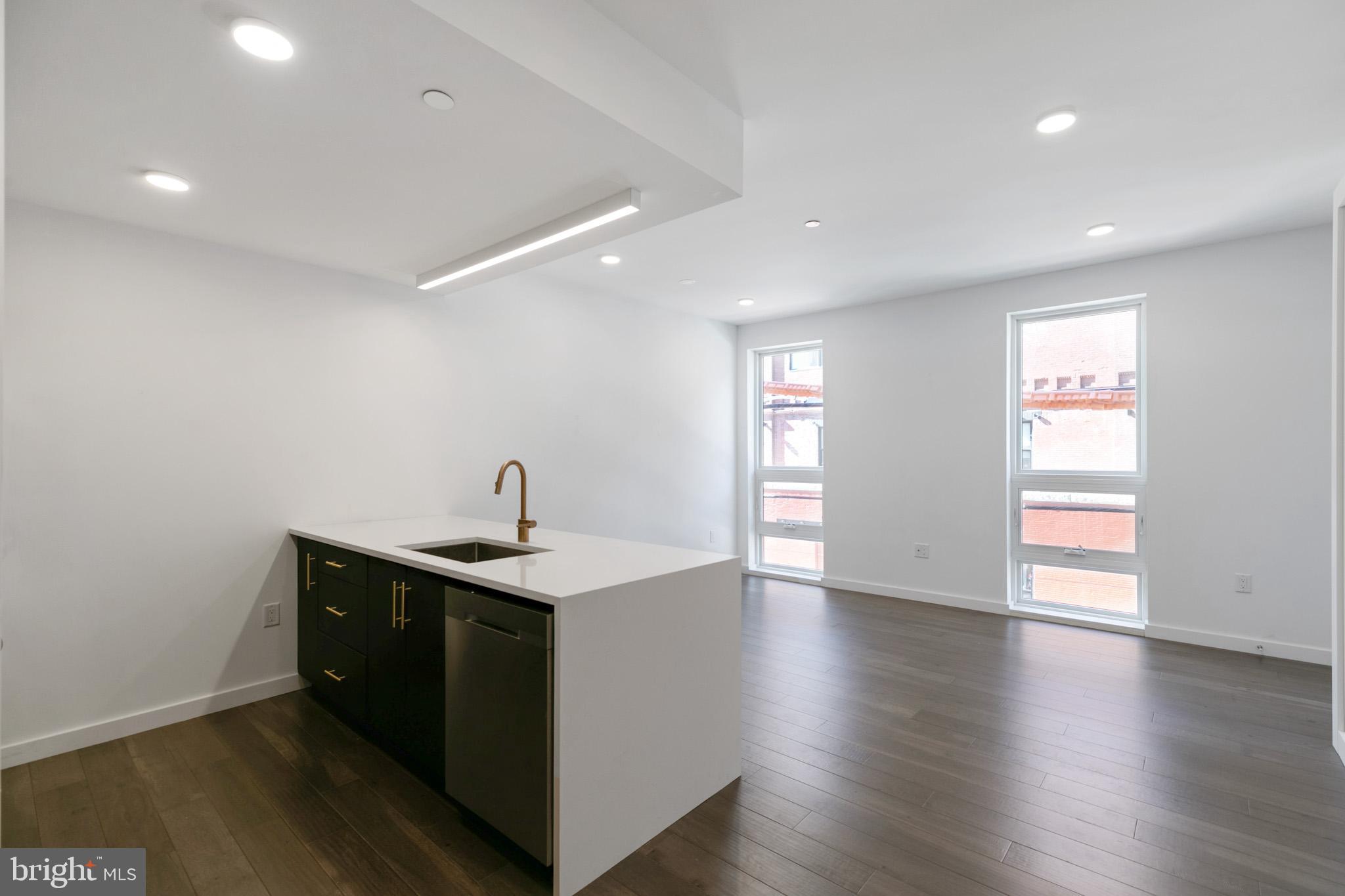 1501 N 31st St #203