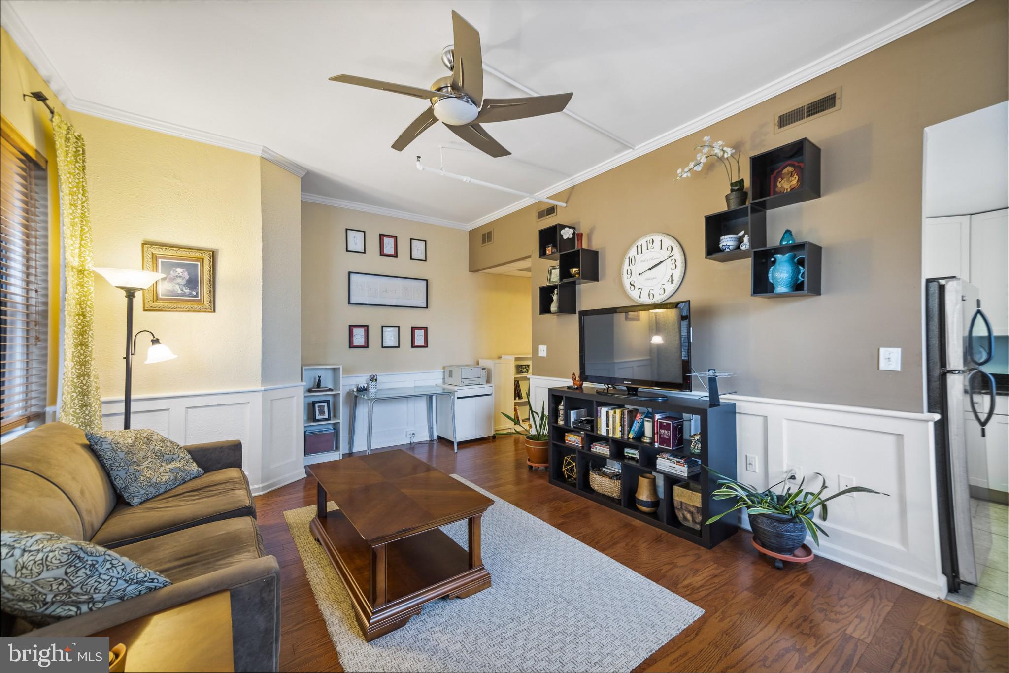 1939 Chestnut STREET Unit: 8A