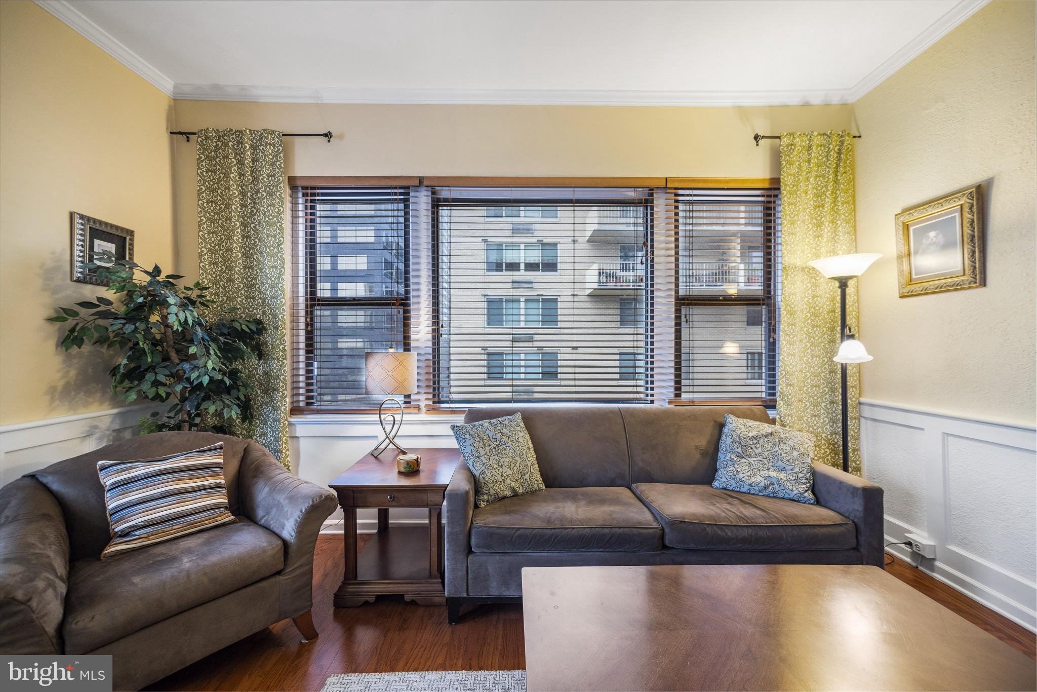 1939 Chestnut STREET Unit: 8A