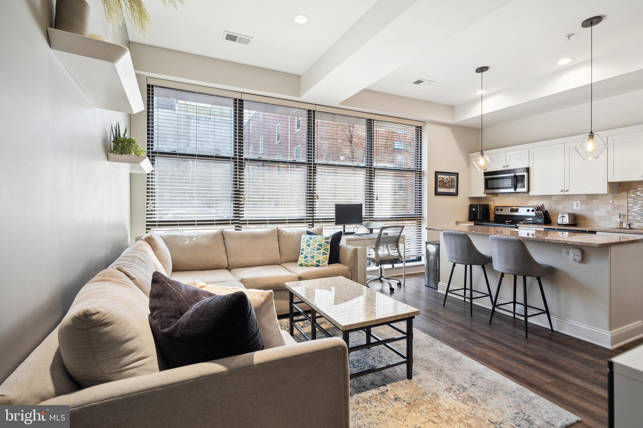 125-27 N 4th St #108