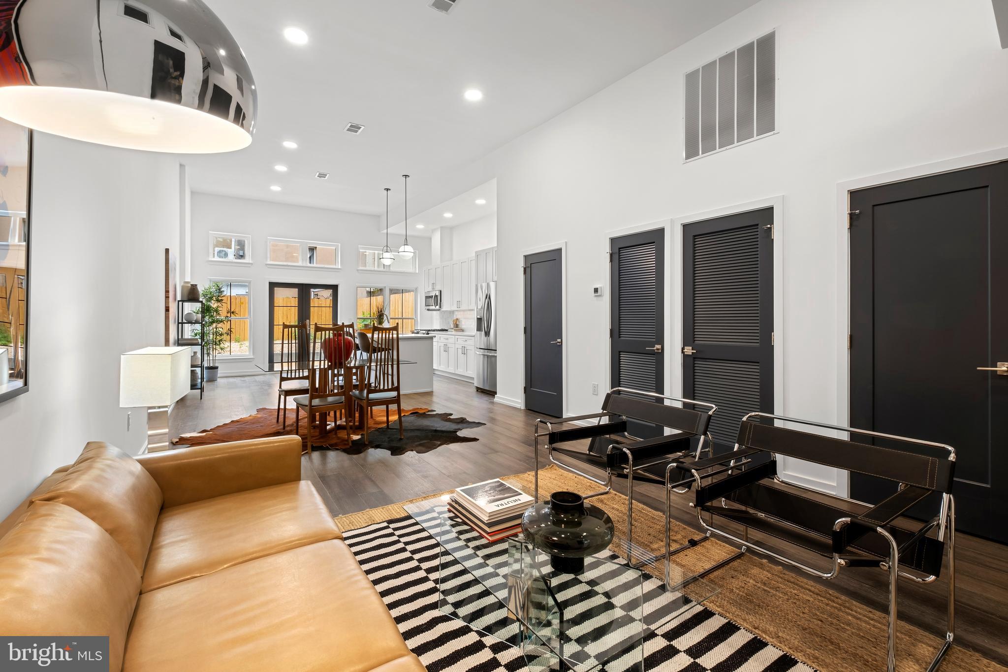 702 Alter St